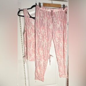 Vince Camuto Two Piece Pajama Set  XL Pink White New